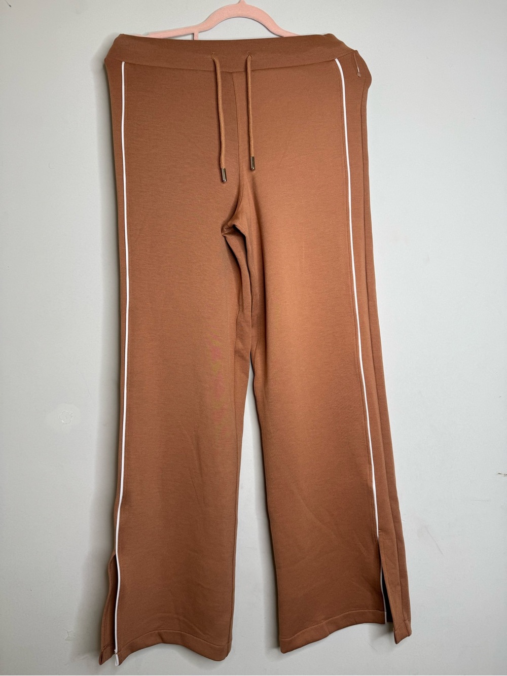 Express Women's Rust-Brown Sleeveless Tank Top & Pants (Matching Set) - Picture 3 of 6
